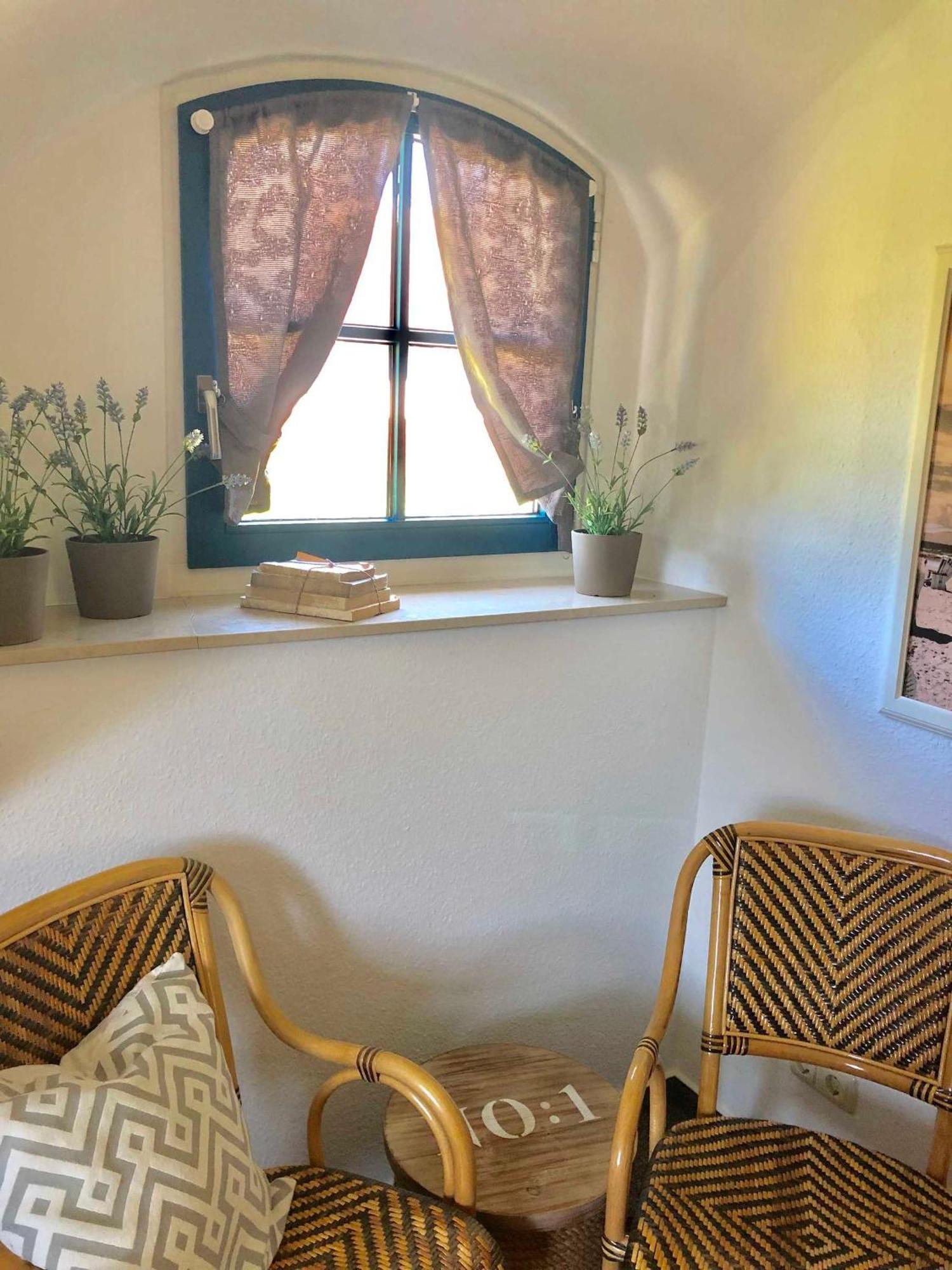 Komfortables Reetdachferienhaus Hasel 1 Puddemin エクステリア 写真