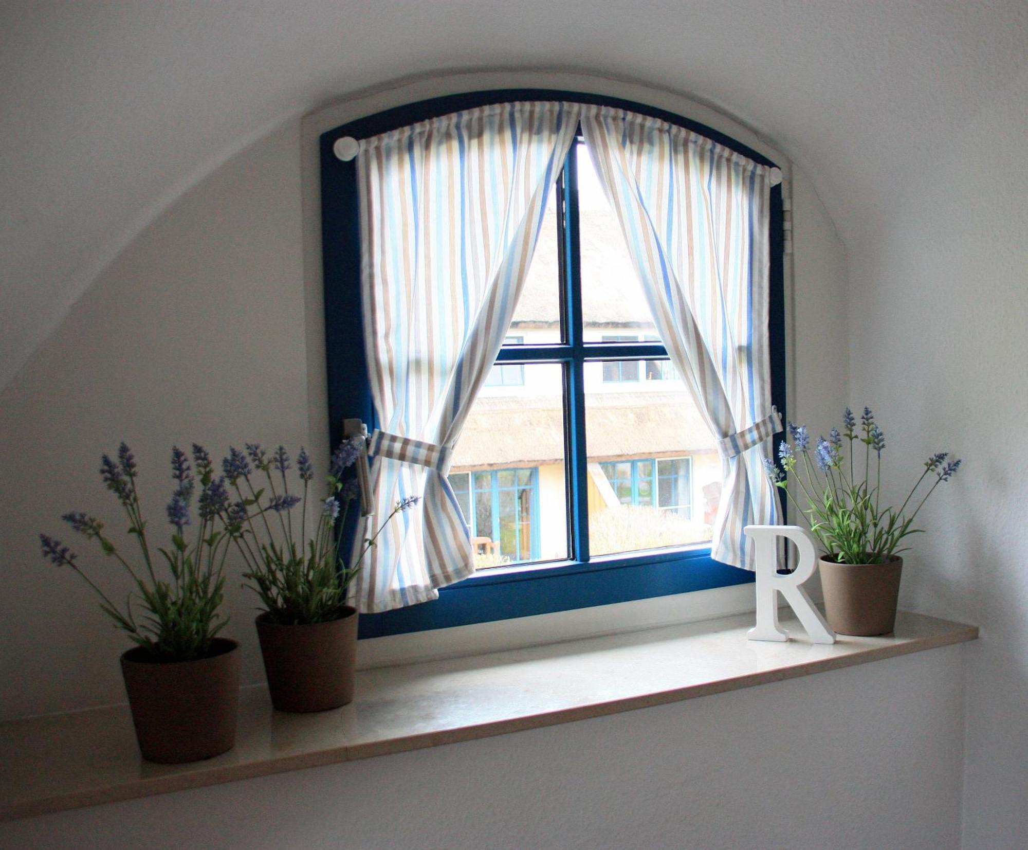 Komfortables Reetdachferienhaus Hasel 1 Puddemin エクステリア 写真